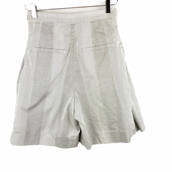 COS Striped Pleated High Rise Gaucho Shorts Preppy Academia Size 4 - Picture 5 of 10